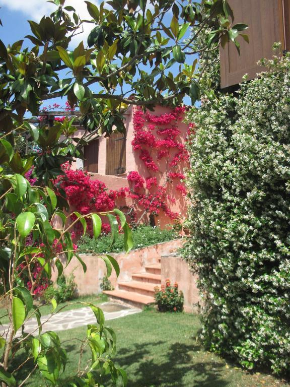 Bed & Breakfast Dessole Олбия Екстериор снимка